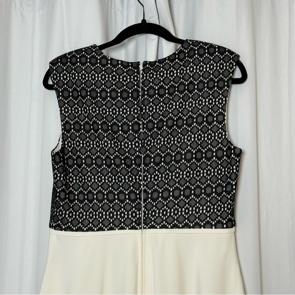 Belle Badgley Mischka Lace Bodice Fit Flare Dress Size 10 Black White - Picture 9 of 13